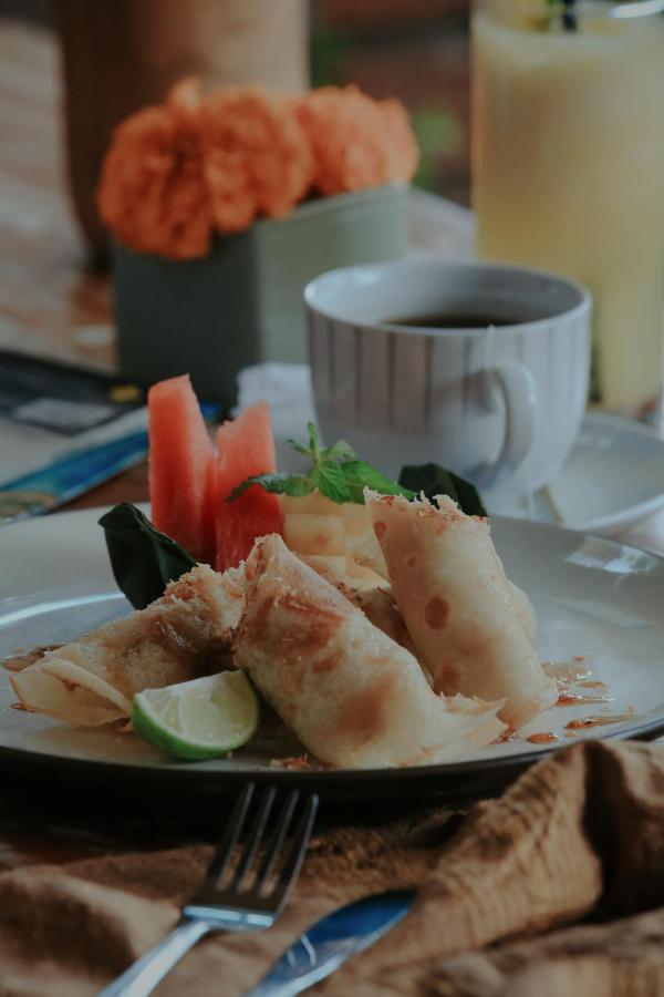 Lastana Suite Ubud エクステリア 写真
