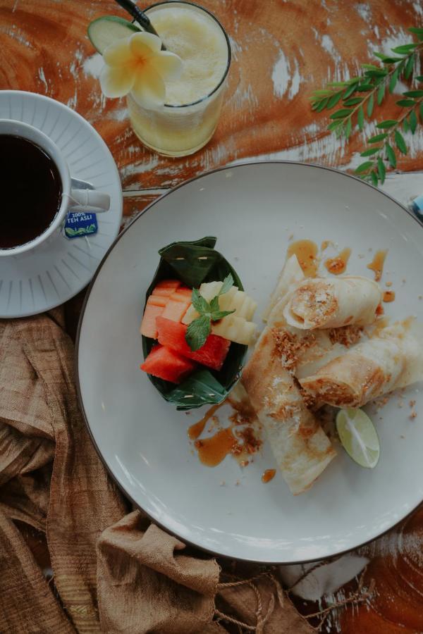 Lastana Suite Ubud エクステリア 写真