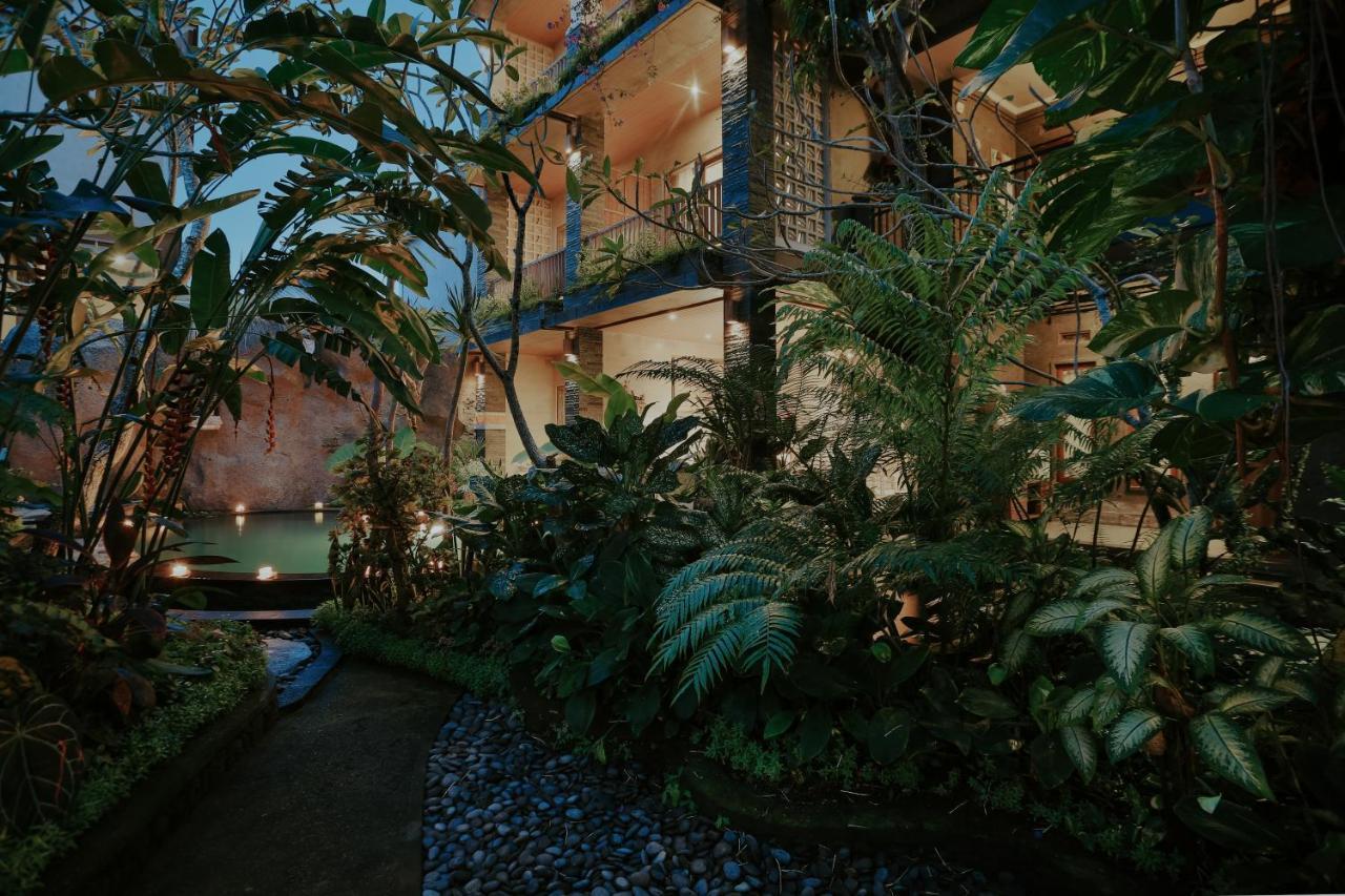 Lastana Suite Ubud エクステリア 写真