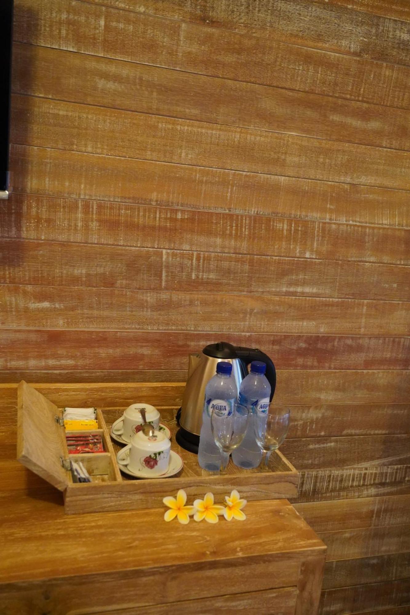 Lastana Suite Ubud エクステリア 写真